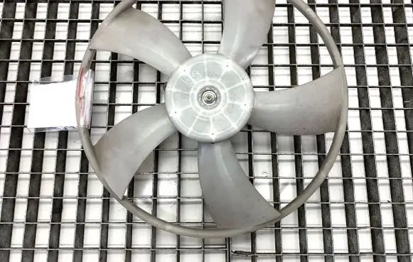 Toyota Yaris Fan set 163630D090