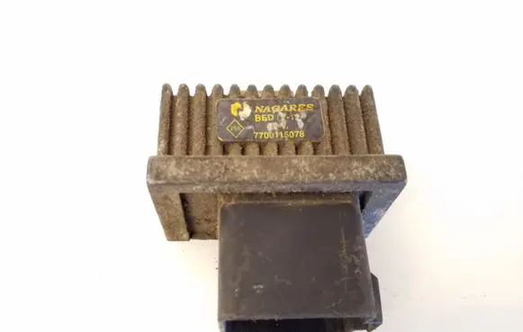 Nissan Almera Tino Glow plug pre-heat relay 7700115078