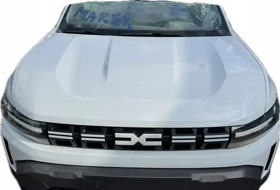 Dacia Duster III Front quarter panel 