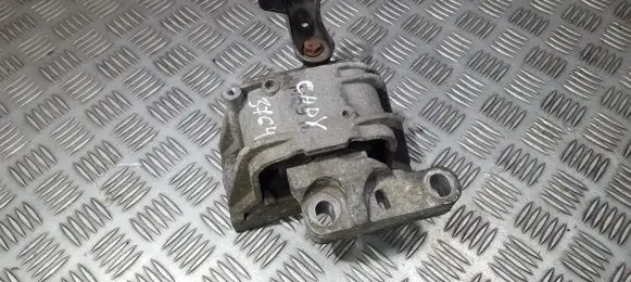 Engine mount bracket