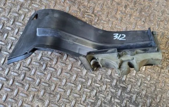 Jeep Grand Cherokee Other engine bay part 68253120AA