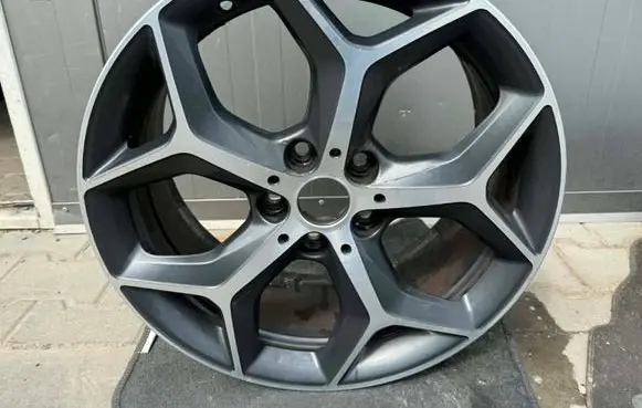 BMW X1 F48 F49 R18 alloy rim 6856070