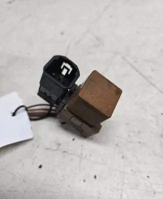 Opel Omega B2 Other relay