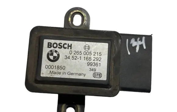 BMW 5 E39 ESP acceleration yaw rate sensor 1165292 34521165292 0001850