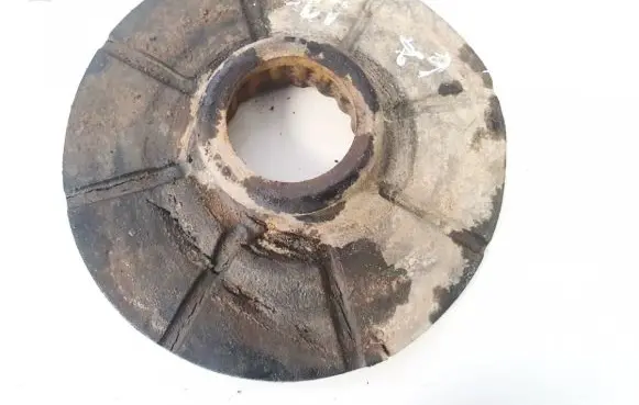 Opel Zafira A Coil spring mount 