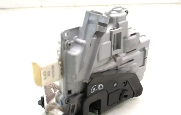 Audi A4 S4 B7 8E 8H Rear door lock
