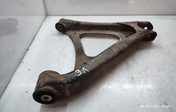 Audi Q7 4L Rear control arm