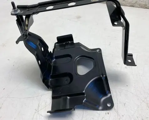 Toyota Sienna XL40 IV Battery bracket