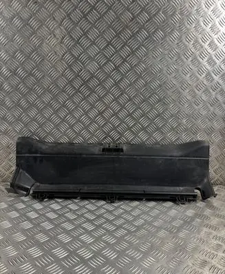Volkswagen Amarok Radiator trim 2H0121333C