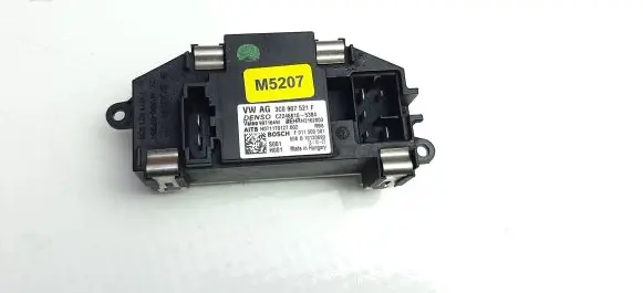 Volkswagen PASSAT B6 Heater blower fan relay 3C0907521F M5207