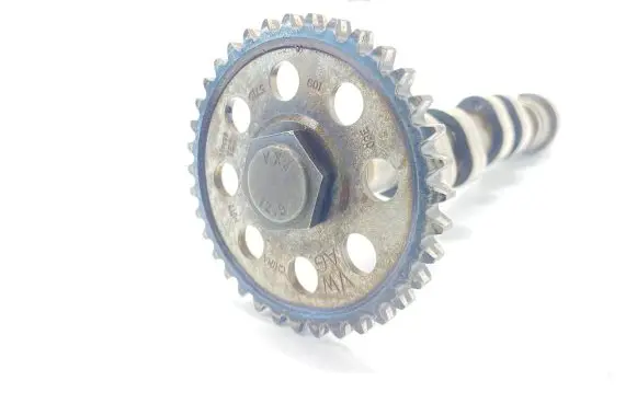 Skoda Fabia Mk2 (5J) Camshaft 725858