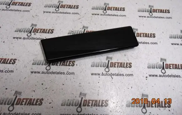 BMW 5 E39 Dashboard glove box trim 8159739