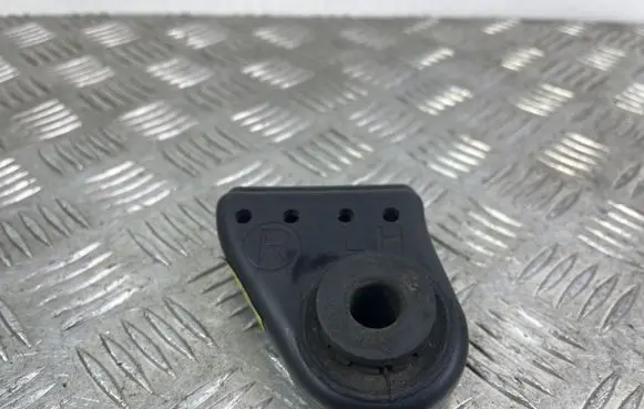 Radiator support slam panel bracket