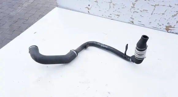 Air intake hose/pipe
