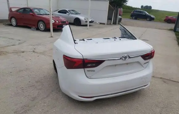 Toyota Avensis T270 Rear bodywork 