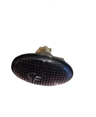 Subaru Forester SF Front fender indicator light