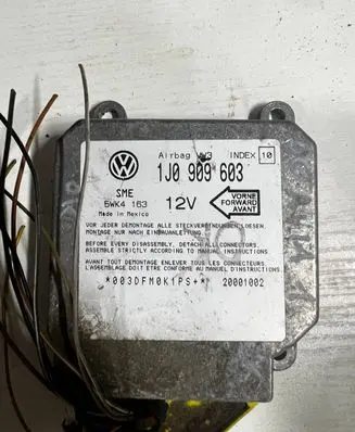 Volkswagen Golf IV Airbag control unit/module 1J0909603 20001002 5WK4163