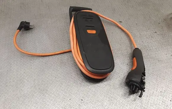 Chevrolet Volt I Electric car charging cable 