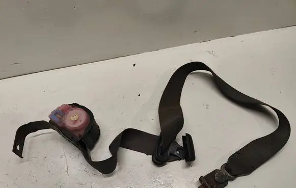 Suzuki Vitara (ET/TA) Front seatbelt 535622207