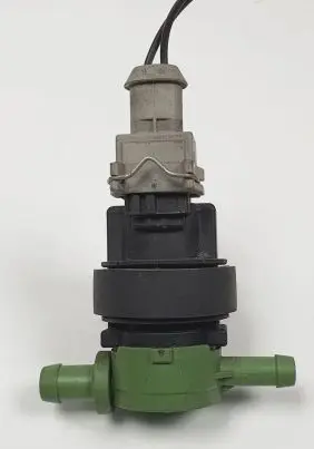 Mercedes-Benz C W204 Turbo solenoid valve 0004708793