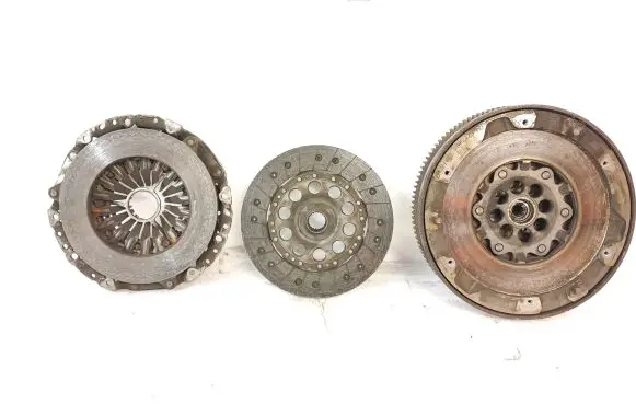 BMW 1 E81 E87 Clutch set kit 7567830 760384501