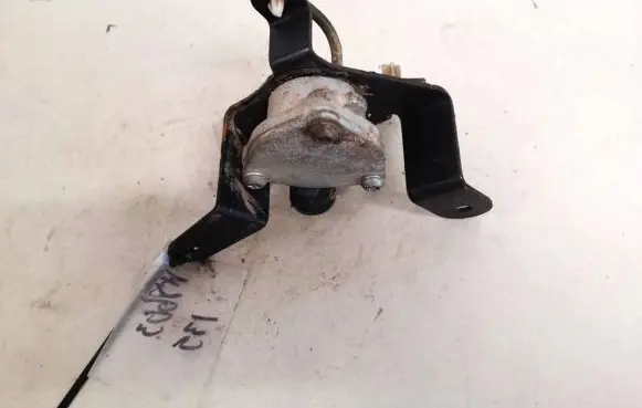 Honda CR-V Brake power pressure regulator 