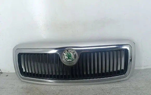 Skoda Fabia Mk1 (6Y) Front grill 6Y0853668B