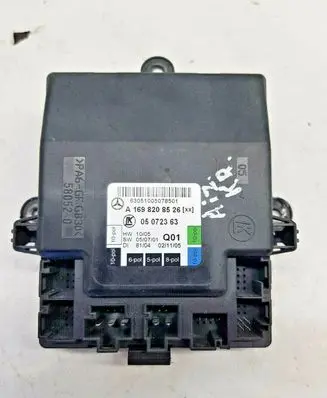 Mercedes-Benz A W169 Door control unit/module A1698208526 nr1938