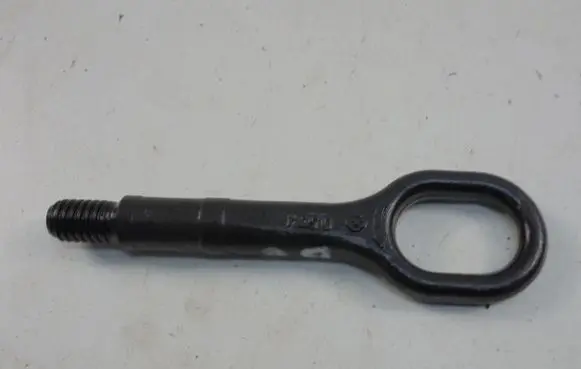 Volkswagen PASSAT B6 Towing hook eye 1T0805615A