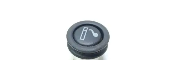 Mitsubishi Colt Cigarette lighter 