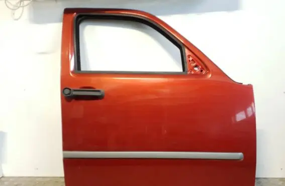 Dodge Nitro Front door