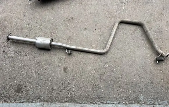 KIA Niro Muffler/silencer R141 439A