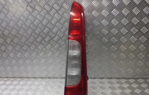 Ford Focus C-MAX Rear/tail lights set 2SK008723