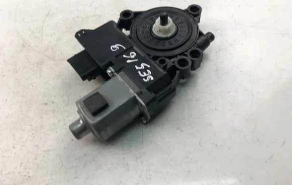 Front door window regulator motor