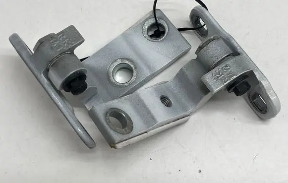 Volvo S60 Front door hinge set 31457957
