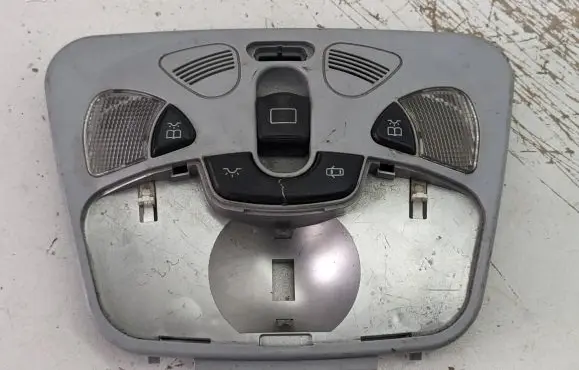 Mercedes-Benz C W203 Front seat light 152093 A203820