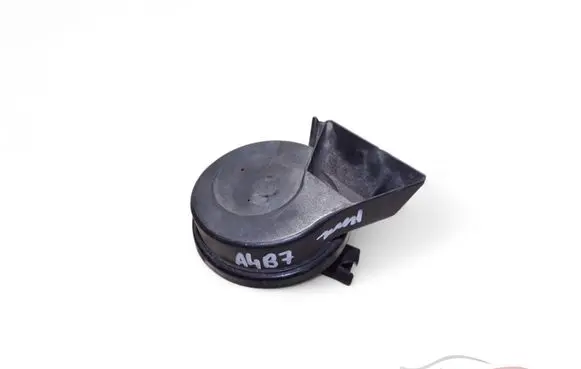 Audi A4 S4 B7 8E 8H Horn signal 8E0951223A