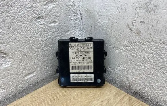 Toyota RAV 4 (XA30) Alarm control unit/module 8973042010 2370003730