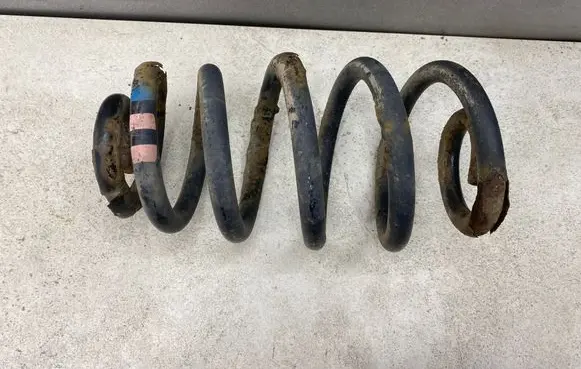 Audi A4 S4 B6 8E 8H Rear coil spring