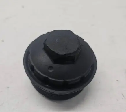 Volkswagen Touran I Oil filter cover 