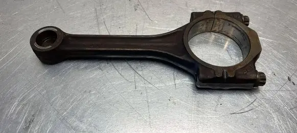 Volkswagen Golf IV Connecting rod/conrod AKQ