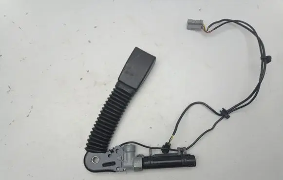 Mini One - Cooper Coupe R56 Front seatbelt buckle 610183700C