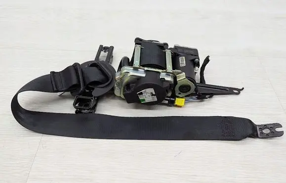 Volkswagen Arteon Front seatbelt buckle 3G8857706B
