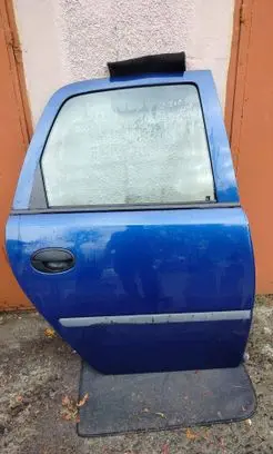 Opel Meriva A Rear door