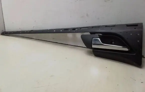 Opel Zafira B Rear door card panel trim AHH26563