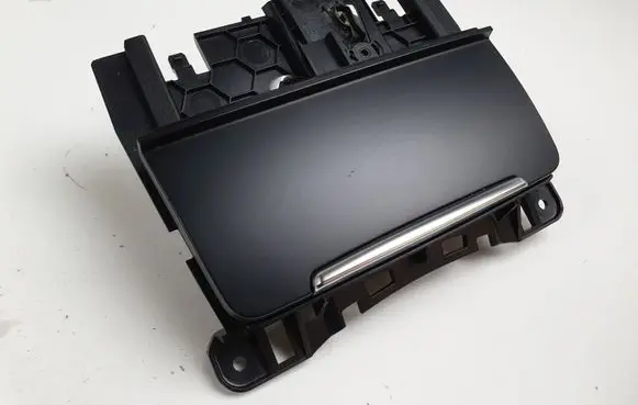 Audi A5 8T 8F Ashtray (front) 8K0857965 8K0857951C