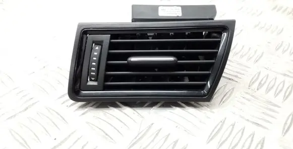 Skoda Rapid (NH) Dashboard side air vent grill/cover trim 5JA819701A