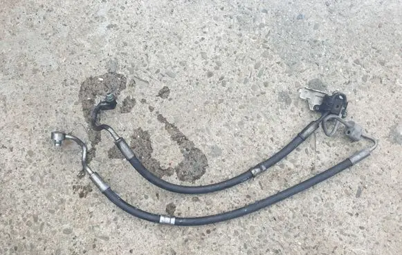BMW 5 F10 F11 Power steering hose/pipe/line 6798235