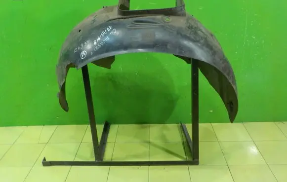 Citroen C4 Grand Picasso Front arch 9653142080 LEWE