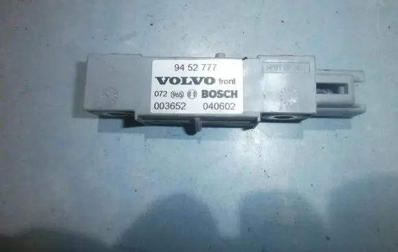 Volvo S60 Airbag deployment crash/impact sensor 9452777 003652040602